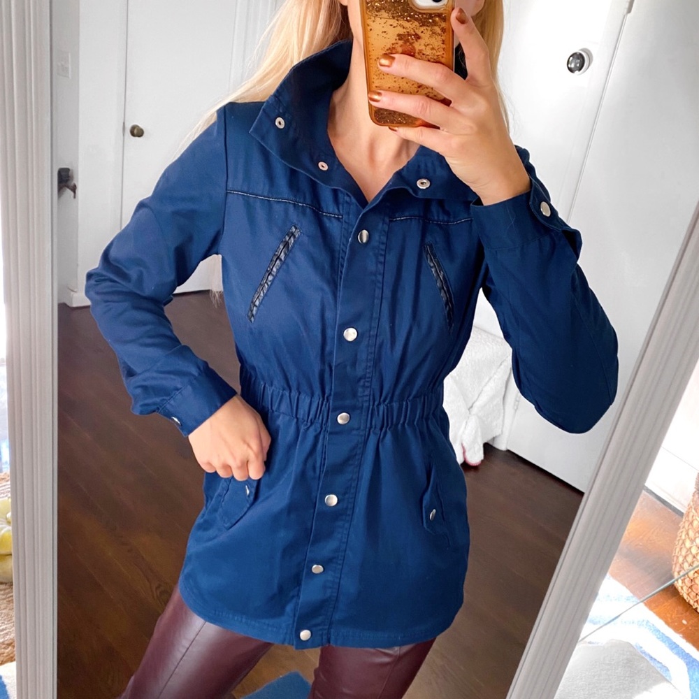 Vero Moda Navy Basic Cinched Waist Jacket! - image 4